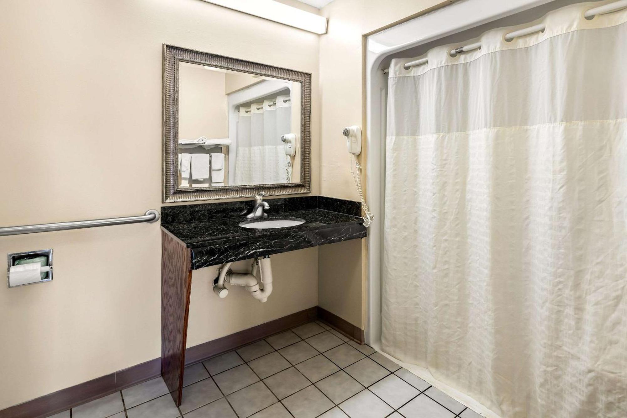 Quality Inn Decatur River City Eksteriør billede